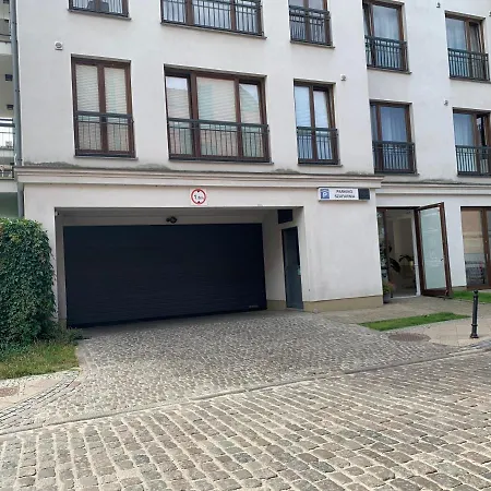 Centrum Nad Motlawa Z Widokiem Na Patio Z Balkonem *