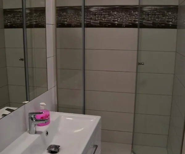 Apartment Centrum Nad Motlawa Z Widokiem Na Patio Z Balkonem