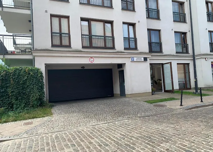 Centrum Nad Motlawa Z Widokiem Na Patio Z Balkonem *